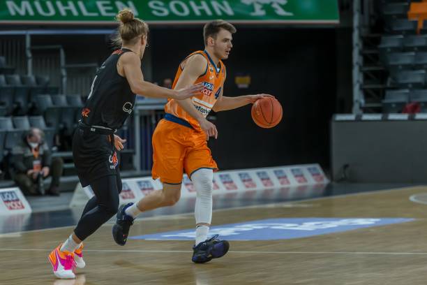 显得有些奢 显得有些奢