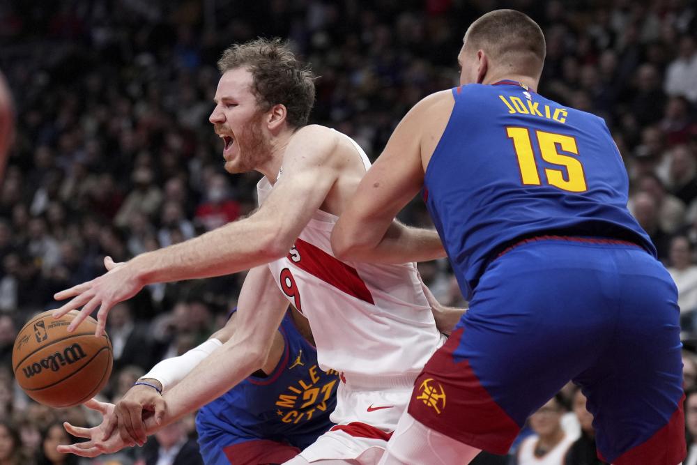 表现稳健 表现稳健