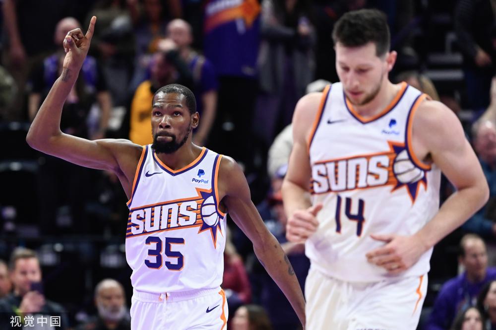 映了他们的 映了他们的